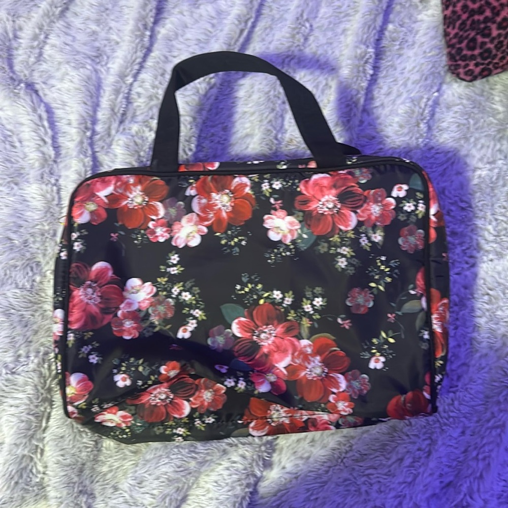 new makeup bag never used
